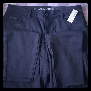 Reitmans Skinny leg black jeans
